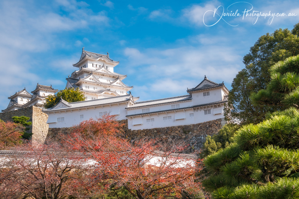 Himeji  The white Architecture of the Castle autumn 